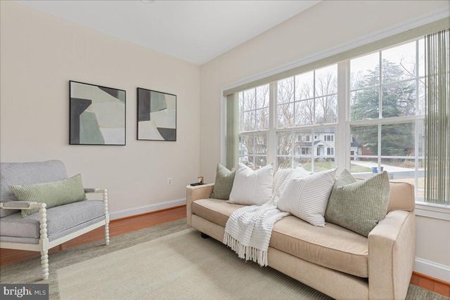 7808 WINTERBERRY PL, Bethesda, MD 20817