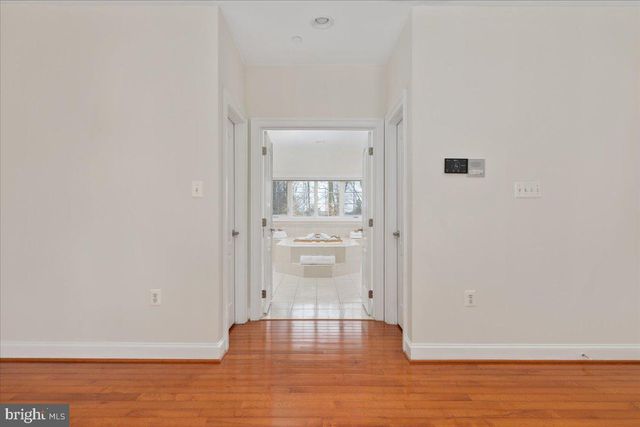 7808 WINTERBERRY PL, Bethesda, MD 20817