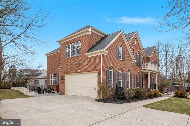 7808 WINTERBERRY PL, Bethesda, MD 20817