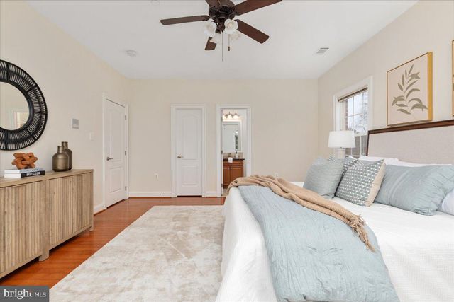 7808 WINTERBERRY PL, Bethesda, MD 20817