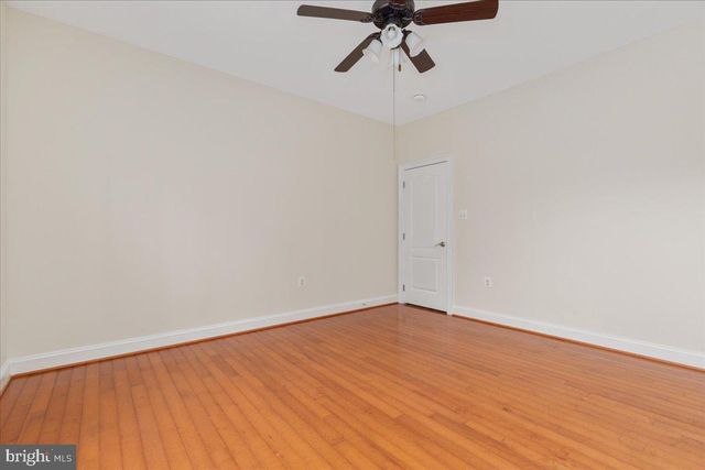 7808 WINTERBERRY PL, Bethesda, MD 20817