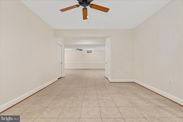 7808 WINTERBERRY PL, Bethesda, MD 20817