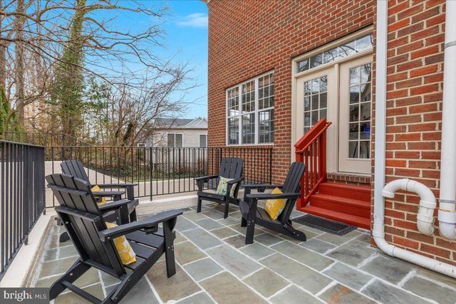 7808 WINTERBERRY PL, Bethesda, MD 20817