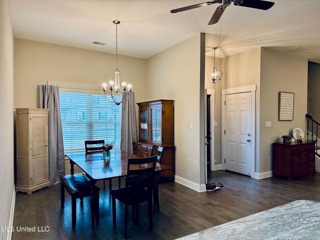 521 Abey Lane, Hernando, MS 38632