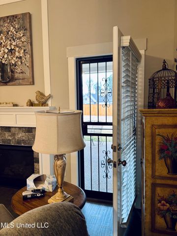 521 Abey Lane, Hernando, MS 38632