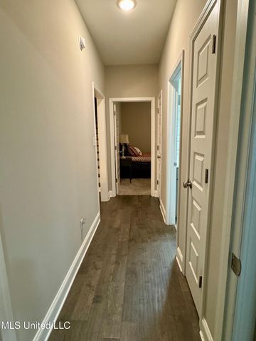 521 Abey Lane, Hernando, MS 38632