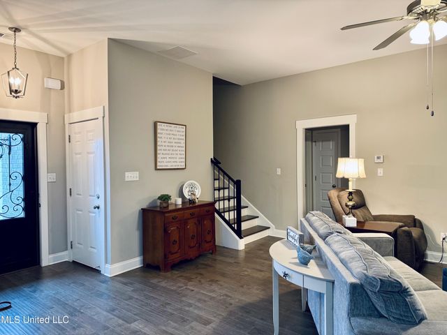 521 Abey Lane, Hernando, MS 38632