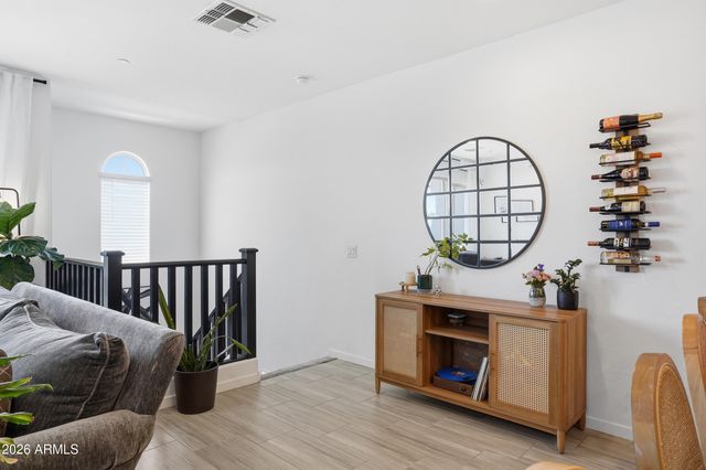 9923 E WAVELENGTH Avenue, Mesa, AZ 85212