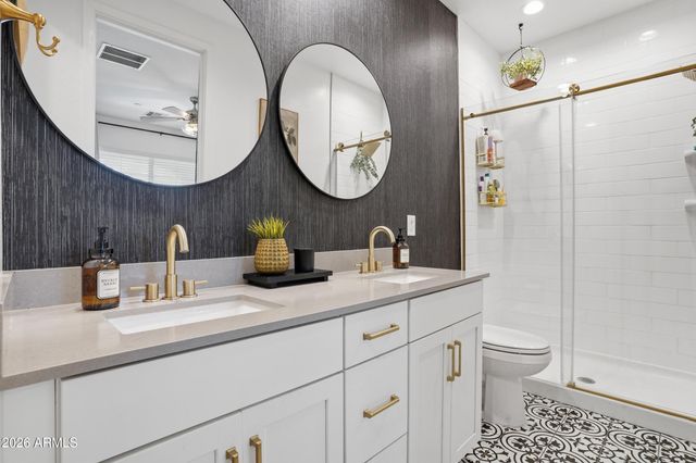9923 E WAVELENGTH Avenue, Mesa, AZ 85212
