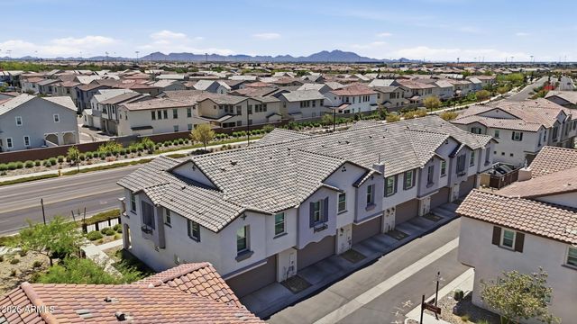 9923 E WAVELENGTH Avenue, Mesa, AZ 85212