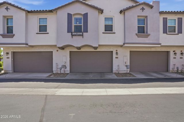 9923 E WAVELENGTH Avenue, Mesa, AZ 85212