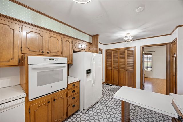 200 E 6th Street, Russellville, AR 72801