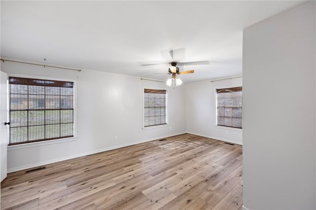 200 E 6th Street, Russellville, AR 72801