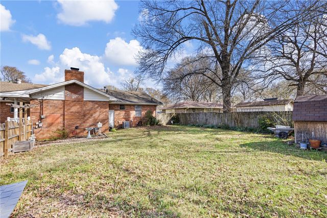 200 E 6th Street, Russellville, AR 72801