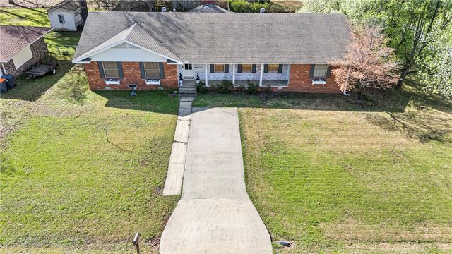 200 E 6th Street, Russellville, AR 72801