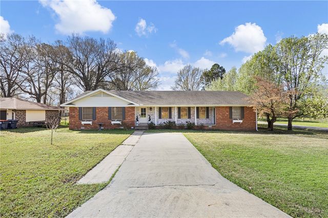 200 E 6th Street, Russellville, AR 72801