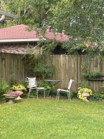 200 E 6th Street, Russellville, AR 72801