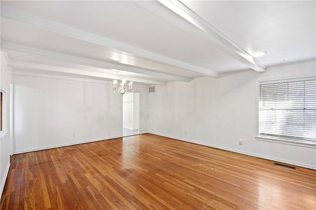 200 E 6th Street, Russellville, AR 72801