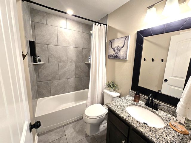 2462 Mcconnell Road, Gunter, TX 75058