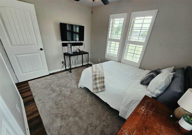 2462 Mcconnell Road, Gunter, TX 75058
