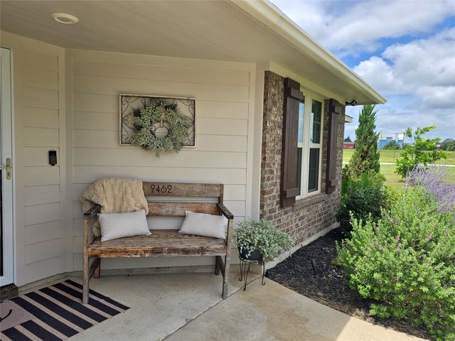 2462 Mcconnell Road, Gunter, TX 75058