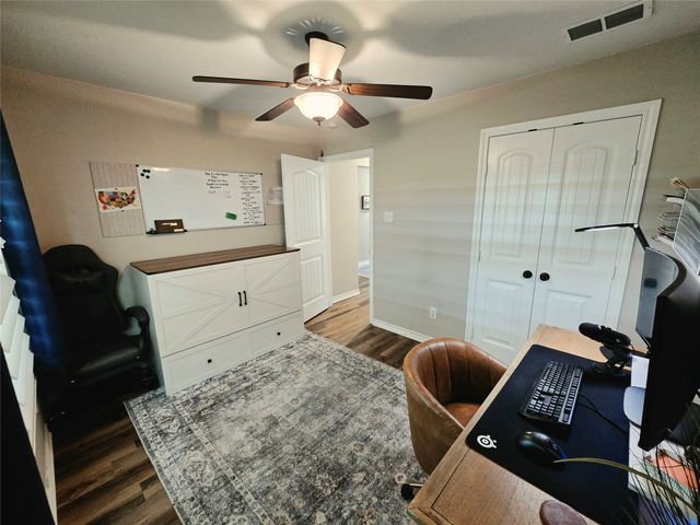 2462 Mcconnell Road, Gunter, TX 75058