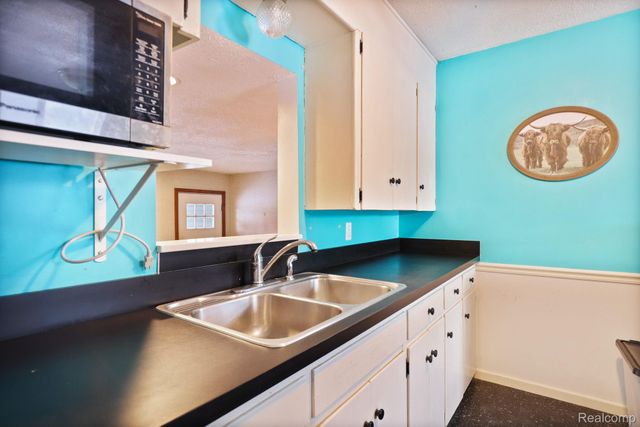 5465 Johnson Road, Flushing Charter Township, MI 48433