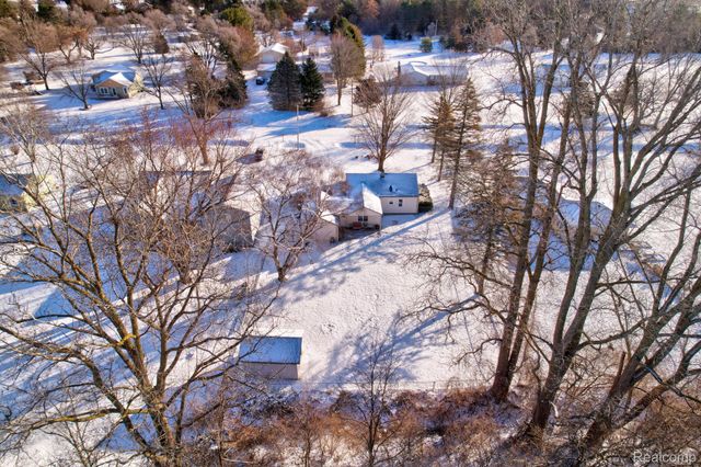 5465 Johnson Road, Flushing Charter Township, MI 48433