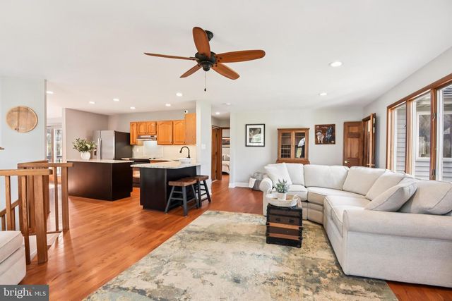 1055 MARRIOTTSVILLE RD, Marriottsville, MD 21104