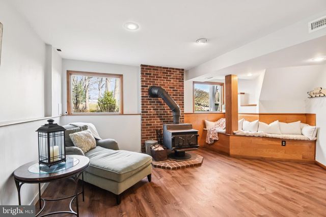 1055 MARRIOTTSVILLE RD, Marriottsville, MD 21104