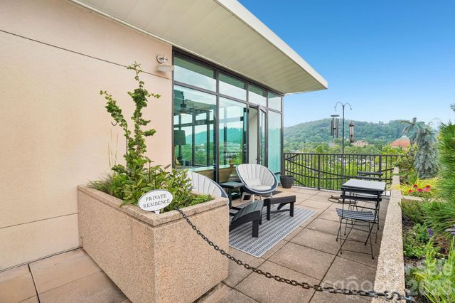 60 N Market Street 417, Asheville, NC 28801