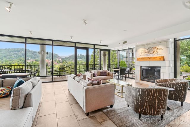 60 N Market Street 417, Asheville, NC 28801