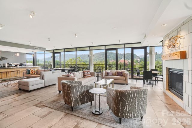 60 N Market Street 417, Asheville, NC 28801