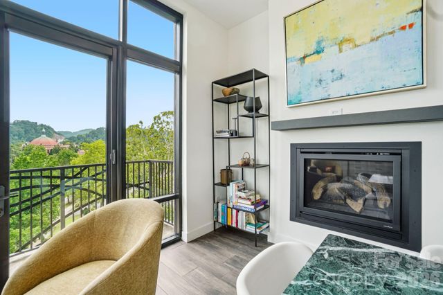 60 N Market Street 417, Asheville, NC 28801