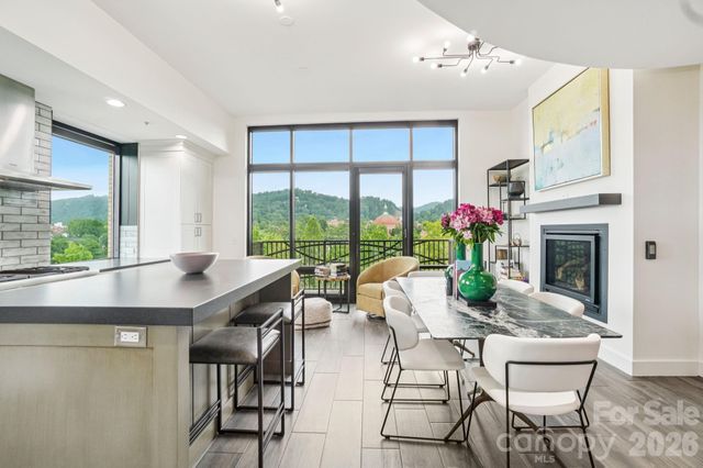 60 N Market Street 417, Asheville, NC 28801