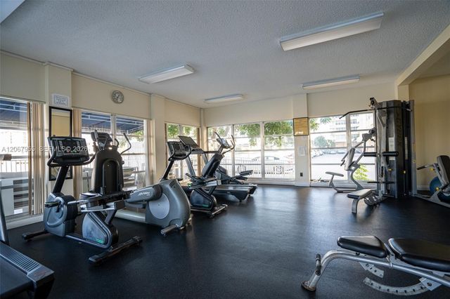 1849 S Ocean Drive 1509, Hallandale Beach, FL 33009