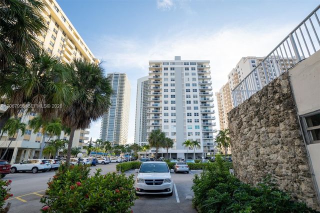 1849 S Ocean Drive 1509, Hallandale Beach, FL 33009