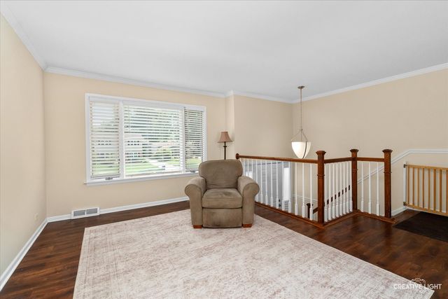 1301 Coolidge Avenue, Wheaton, IL 60189