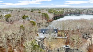 11 Elizabeth Ln, Yarmouth, MA 02673