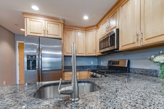 770 Washington Ave 202, Revere, MA 02151