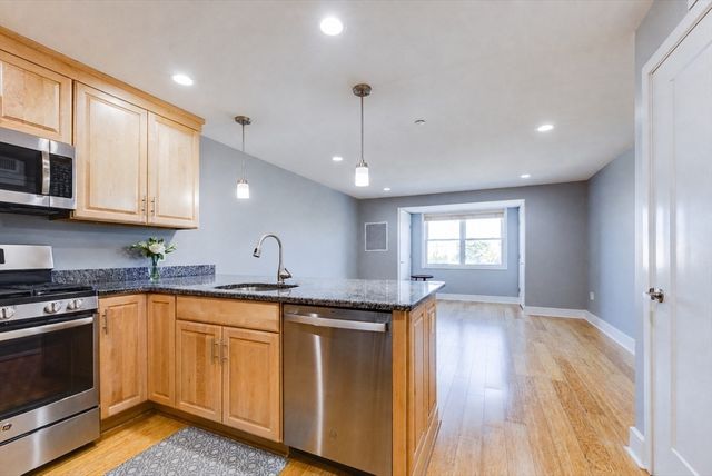 770 Washington Ave 202, Revere, MA 02151