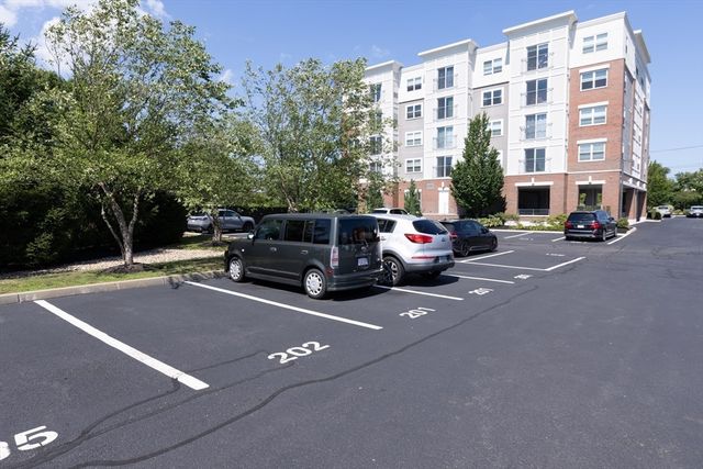 770 Washington Ave 202, Revere, MA 02151