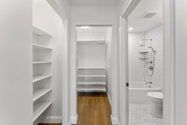 1241-1245 Adams F406, Boston, MA 02124