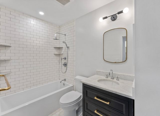 1241-1245 Adams F406, Boston, MA 02124