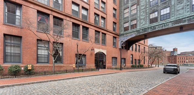 1241-1245 Adams F406, Boston, MA 02124