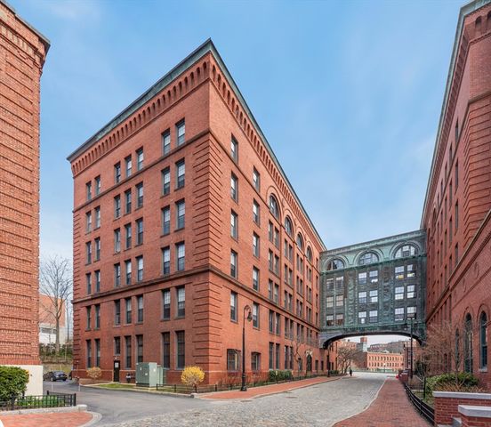 1241-1245 Adams F406, Boston, MA 02124