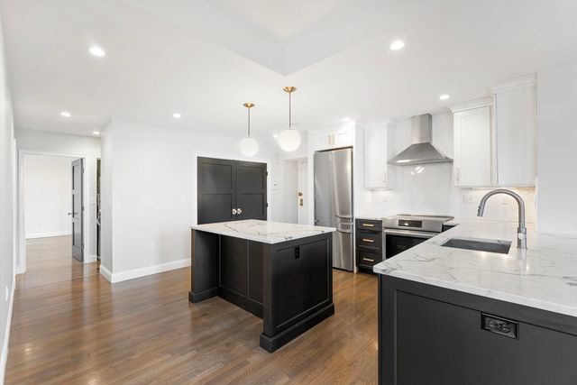 1241-1245 Adams F406, Boston, MA 02124