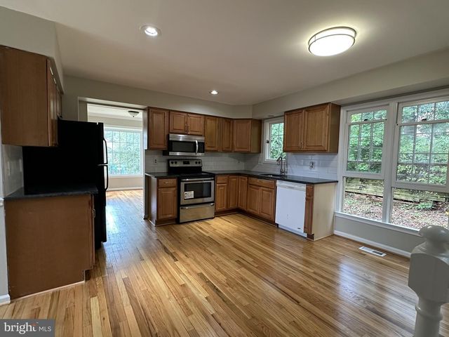 19108 BARKSDALE CT, Germantown, MD 20874