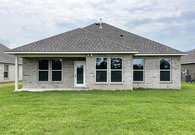 215 WHITE CASTLE NORTH Other, Iowa, LA 70647