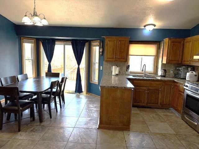 9207 Brunswick Avenue N, Brooklyn Park, MN 55443